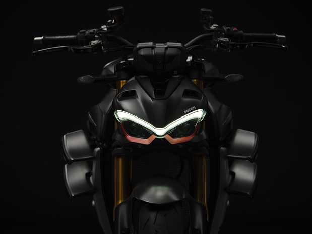 2023 Ducati Streetfighter V4 SP2